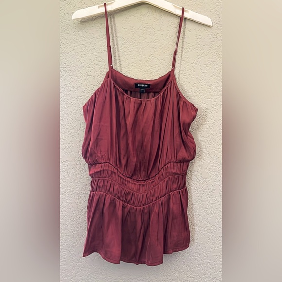 Express Women's Rust Top - Picture 3 of 3